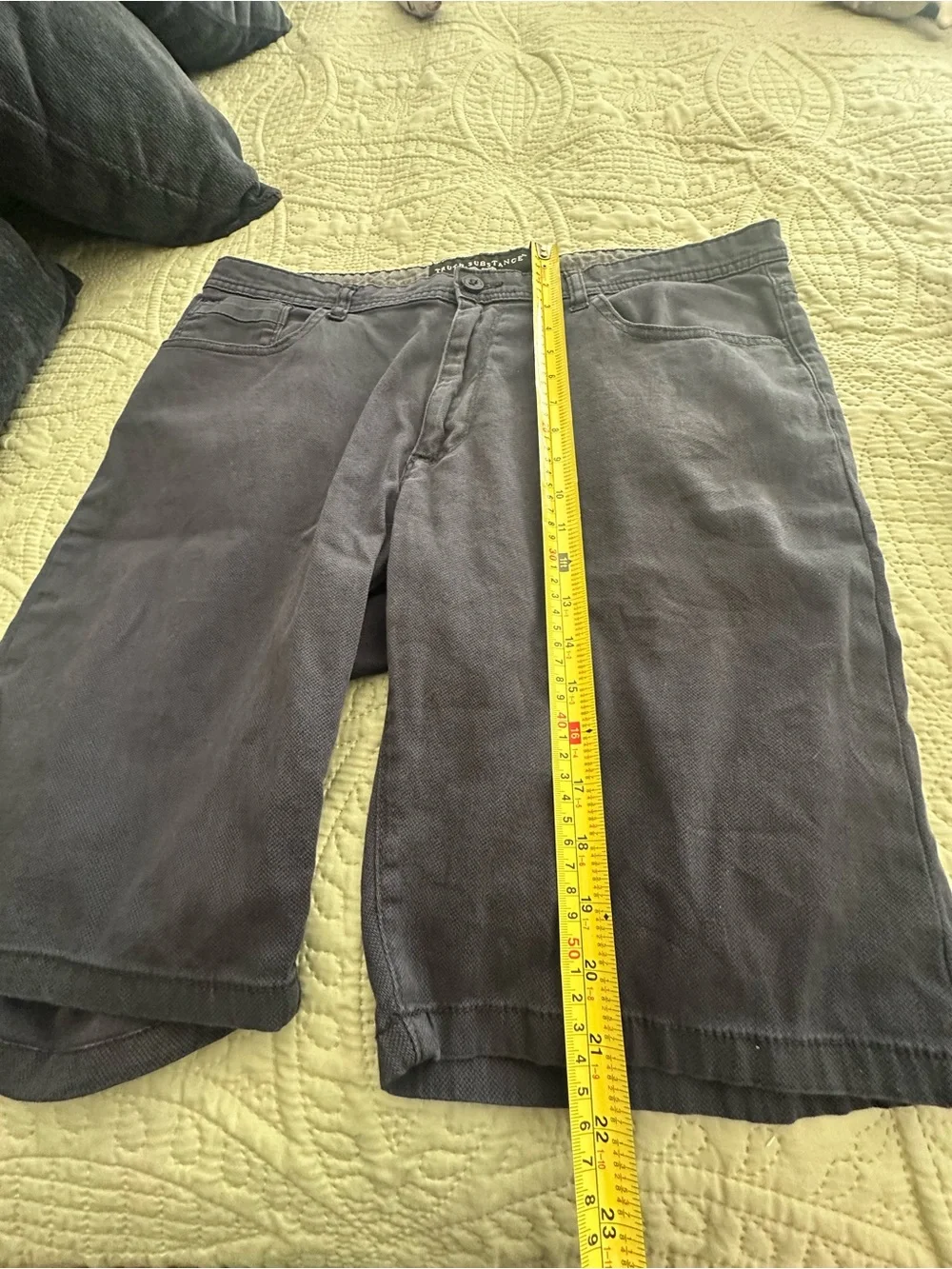 Truth Substance Common Sense Sz 36 Navy Shorts